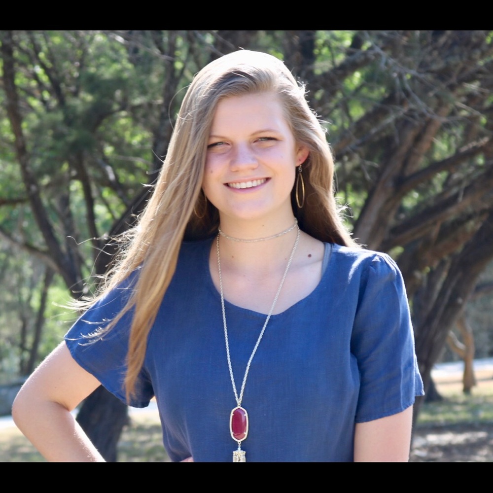 Meet your Posher, Zoe